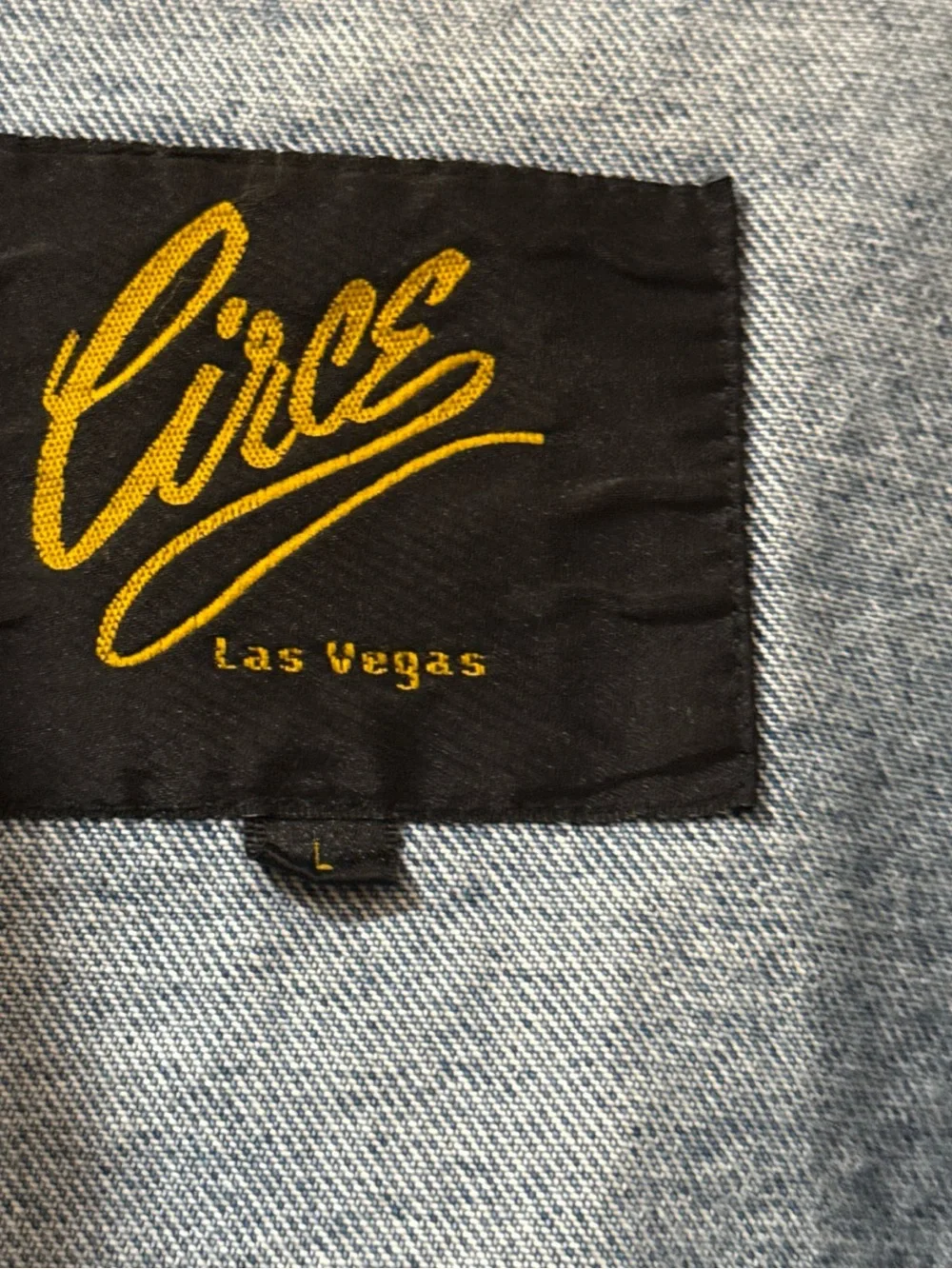 Levi's Light Blue Denim Jacket - Men's Trucker Style - Picture 2 of 11